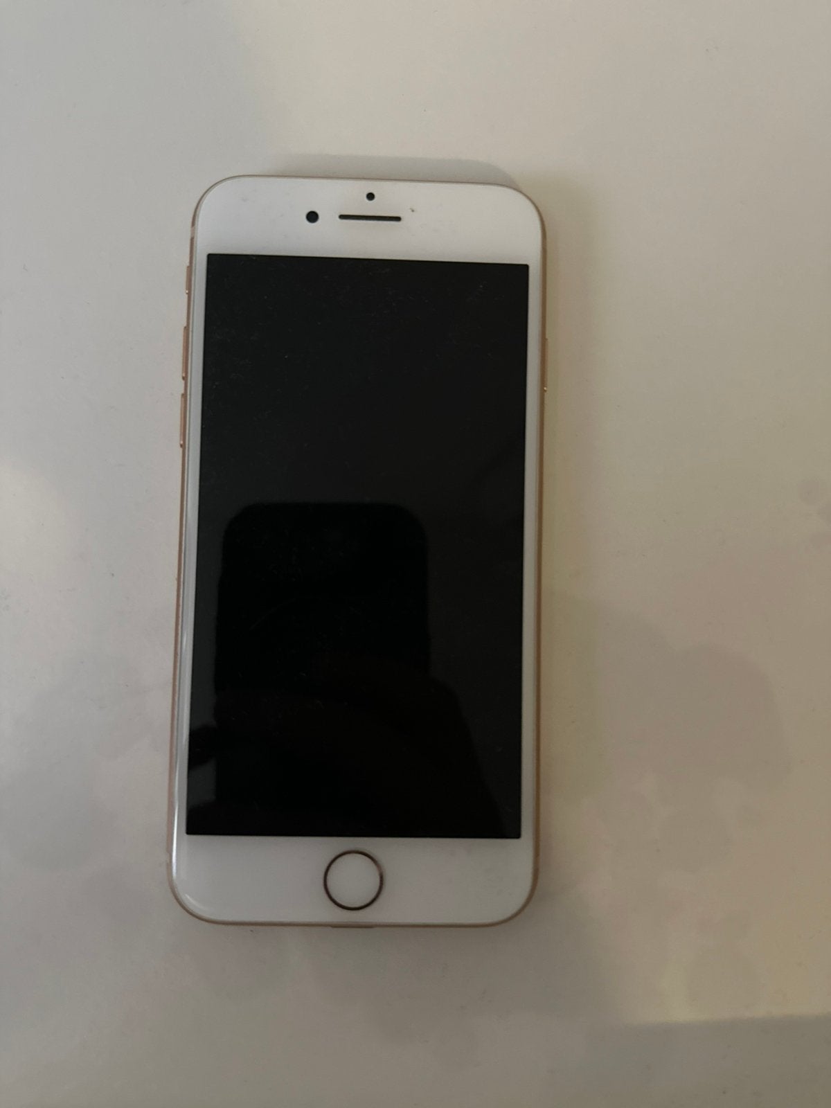 Iphone 8 - zeer goede staat, Telecommunicatie, Mobiele telefoons | Apple iPhone, Ophalen of Verzenden, Zo goed als nieuw, 64 GB