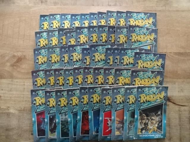 Perry Rhodan tijdschriften nr 551 tm 600, Ophalen of Verzenden, Gelezen