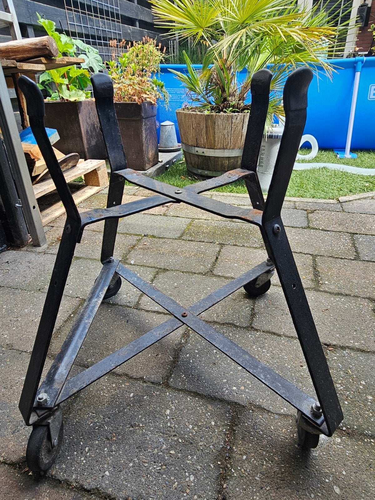Onderstel van green egg medium, Ophalen, Gebruikt, Green Egg