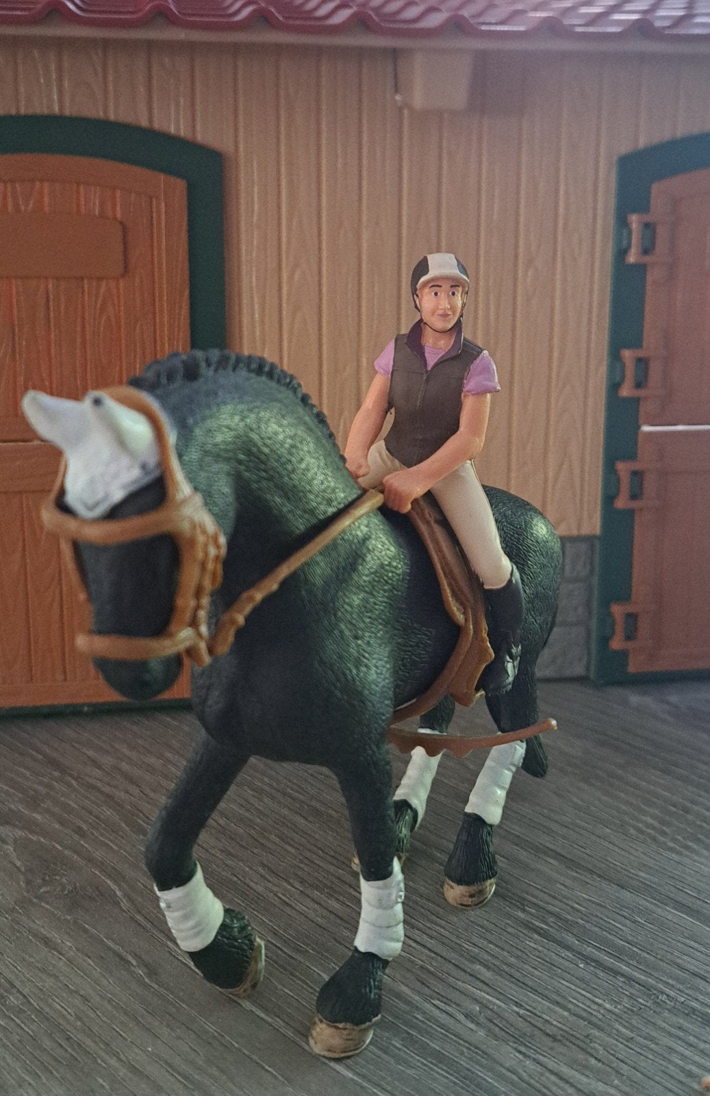 Schleich paard met ruiter - Friese merrie, Ophalen of Verzenden, Gebruikt, Jongen of Meisje