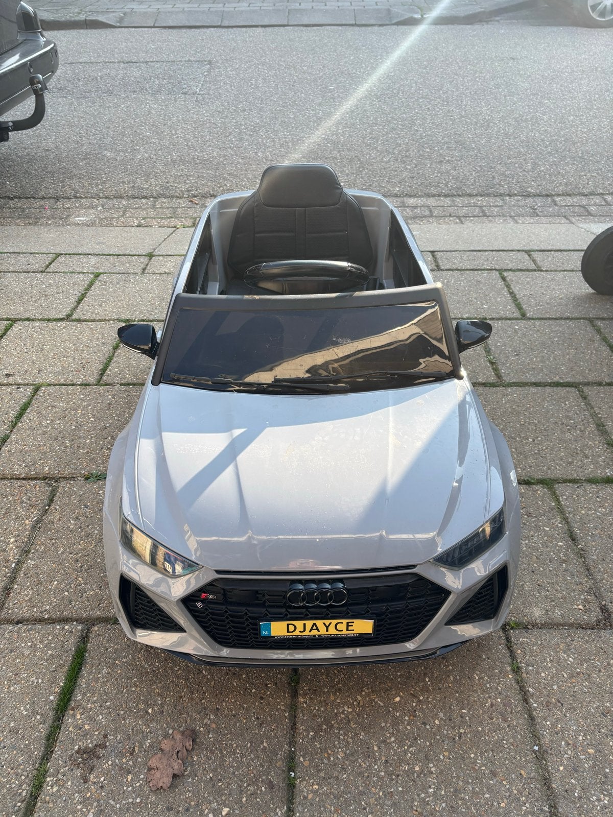 Audi RS6 elektrische kinderauto, Ophalen, Gebruikt