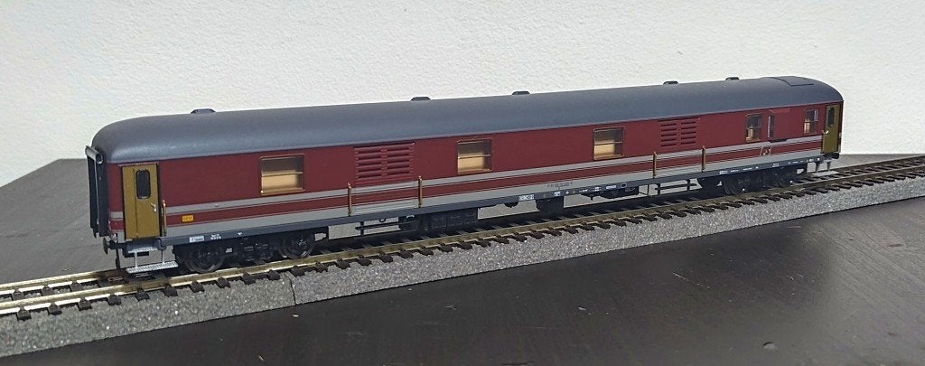 Rivarossi HR4057-3 - FS UIC-X bagegerijtuig exact 1/87, Gelijkstroom of Wisselstroom, Ophalen, Overige merken, Nieuw