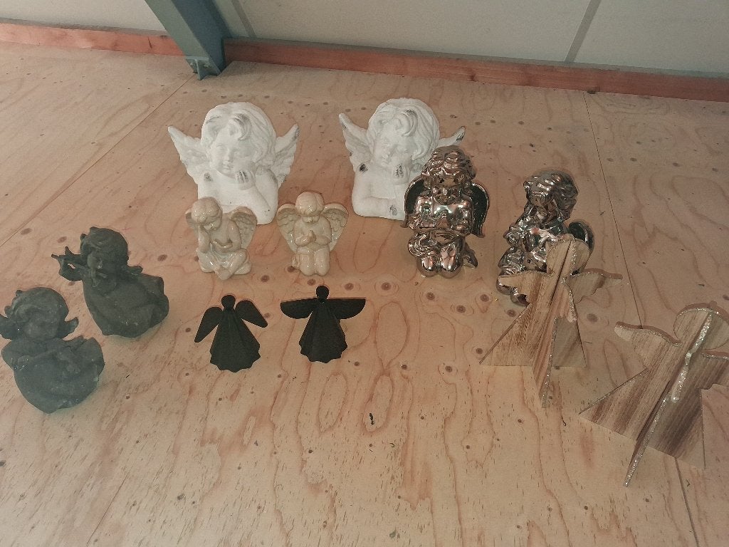 12 engelen, Ophalen of Verzenden, Zo goed als nieuw, Meerkleurig, Overige materialen
