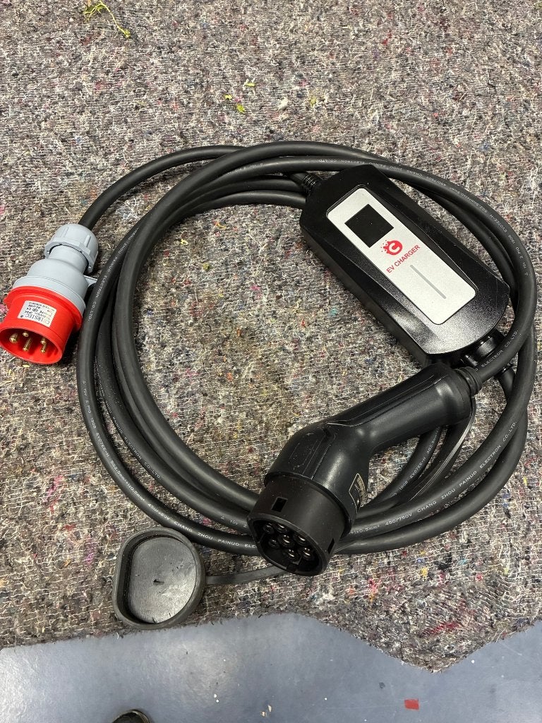 Mobiele EV Lader 11kW – Type 2 – 380V Krachtstroom, Ophalen of Verzenden, Zo goed als nieuw, Laadkabel