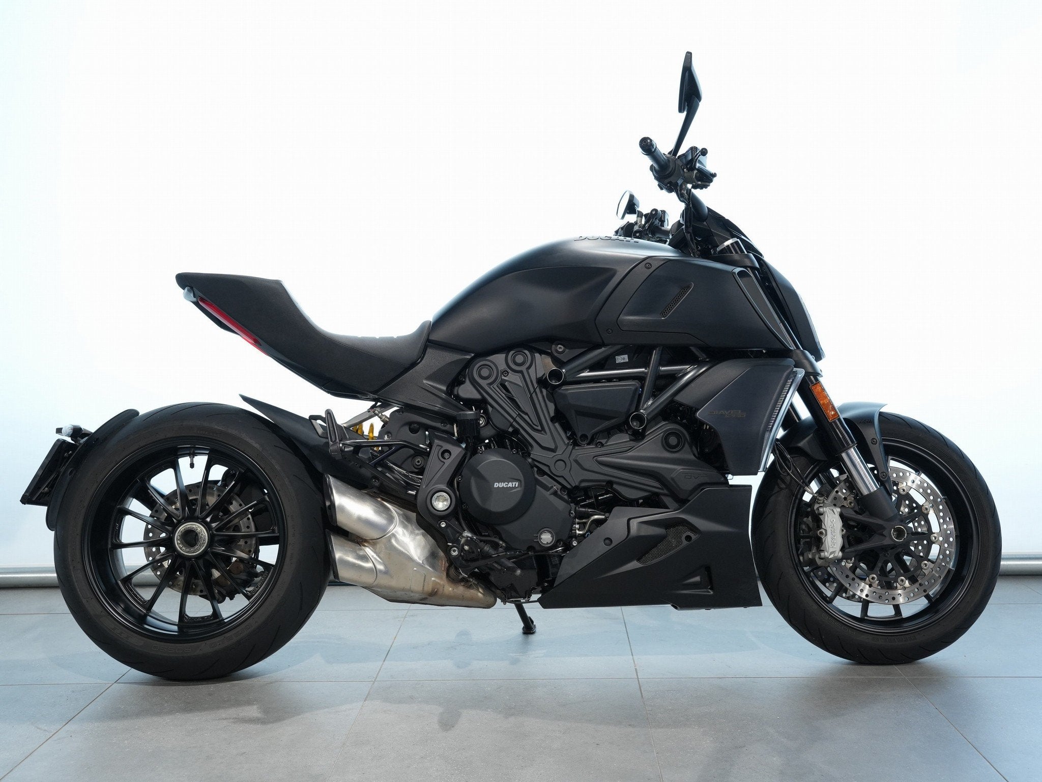 Ducati DIAVEL 1260 (bj 2021), Motoren, Info.dne@ducati.com, Meer dan 35 kW, Naked bike, Maanweg 174
2516 AB  's-Gravenhage
