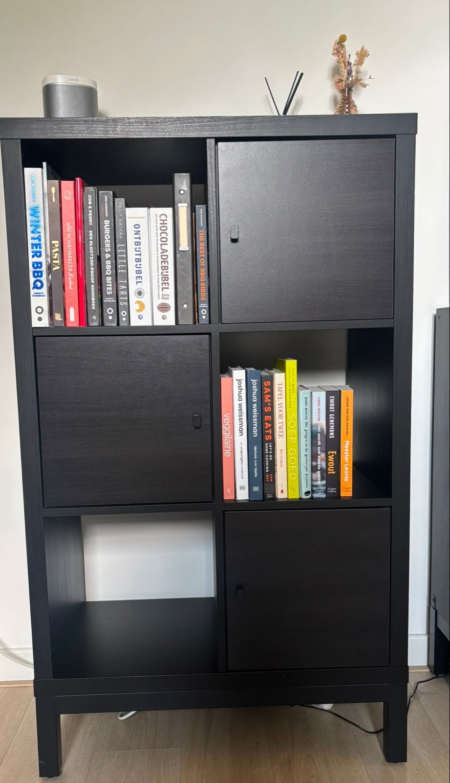 Zwart IKEA Kallax Kast met Deuren en Lades, Ophalen, Gebruikt, 100 tot 150 cm, 50 tot 100 cm