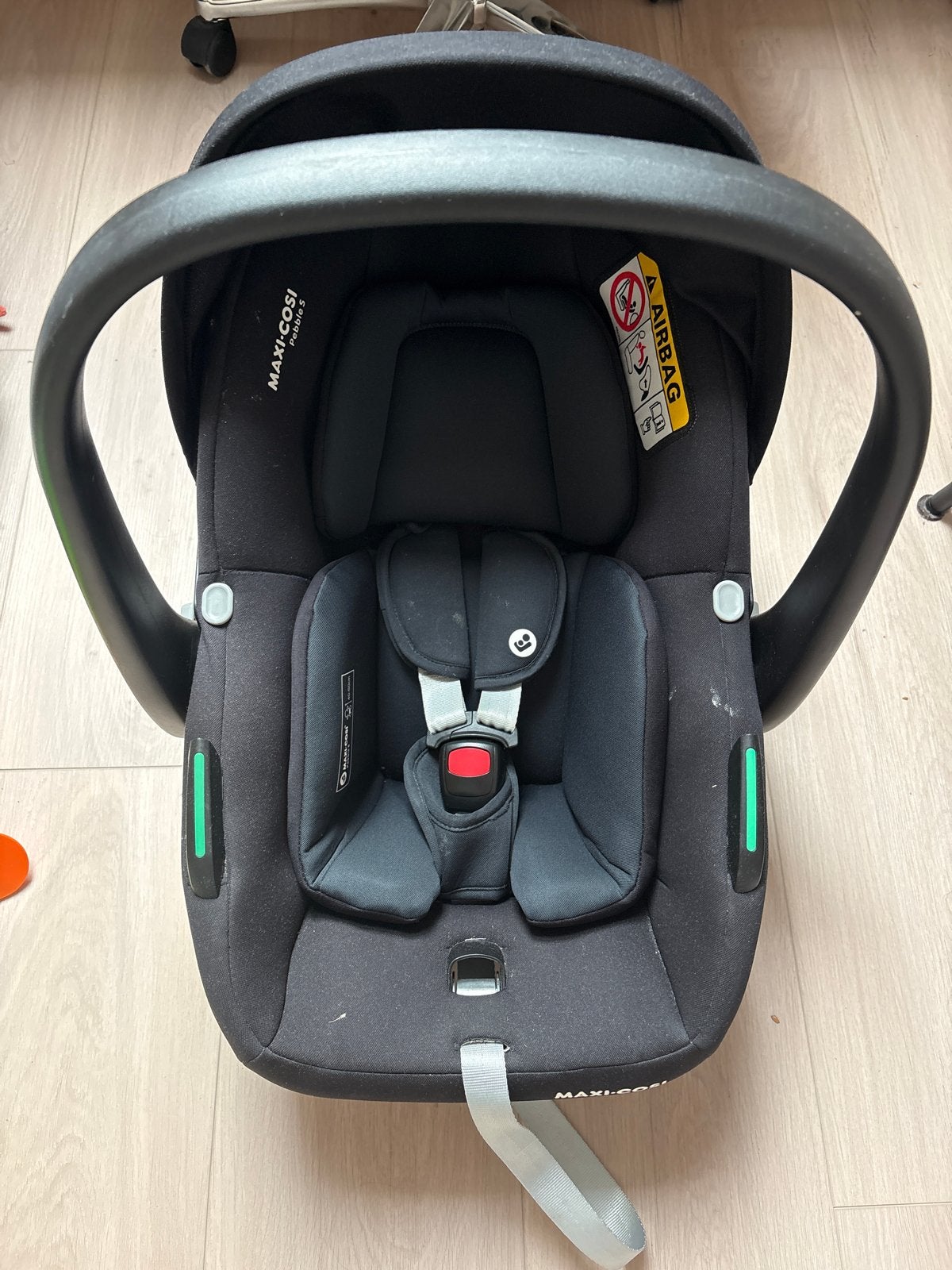 Maxi-Cosi Pebble S autostoel - Zwart, Autogordel, Zo goed als nieuw, 0 t/m 13 kg, Maxi-Cosi