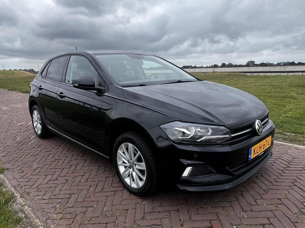 Volkswagen Polo 1.0 AIRCO|PDC V+A|STL.VERW|LED|NW APK, Auto's, 1005 kg, Stof, Gebruikt, Zwart