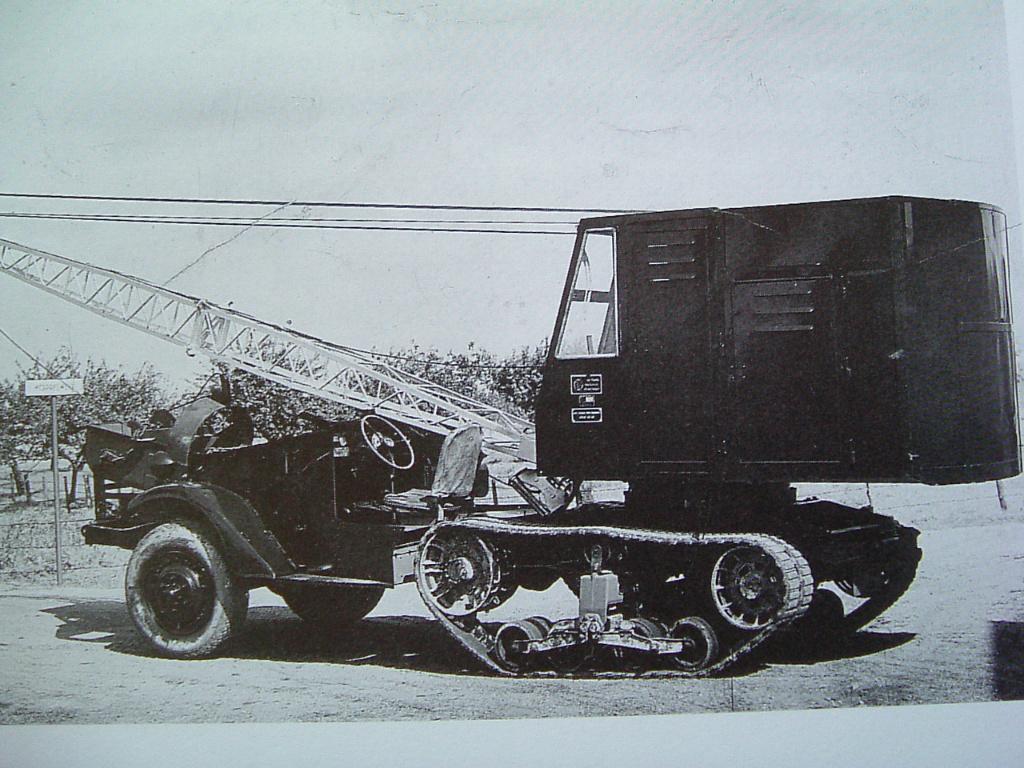 Historische machines voor grondverzet en wegenbouw., K. Ribbens, Ophalen of Verzenden, Zo goed als nieuw, Bouwkunde