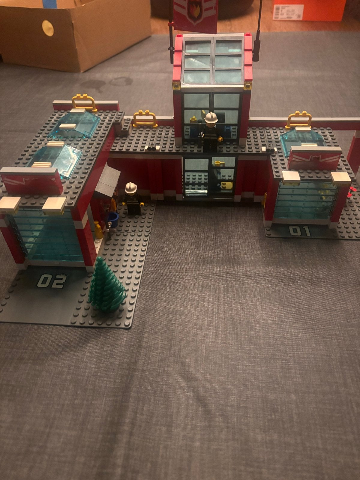LEGO City Brandweerkazerne 7945 met voertuigen, Kinderen en Baby's, Lego, Ophalen of Verzenden, Inclusief instructies, Complete set