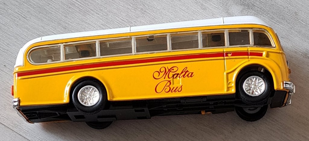 Miniatuur Malta bus, Verzenden, Zo goed als nieuw, Bus of Vrachtwagen, Overige merken