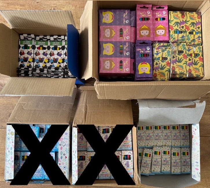 274 doosjes wasco en kleurpotloden | traktaties, Ophalen of Verzenden, Nieuw