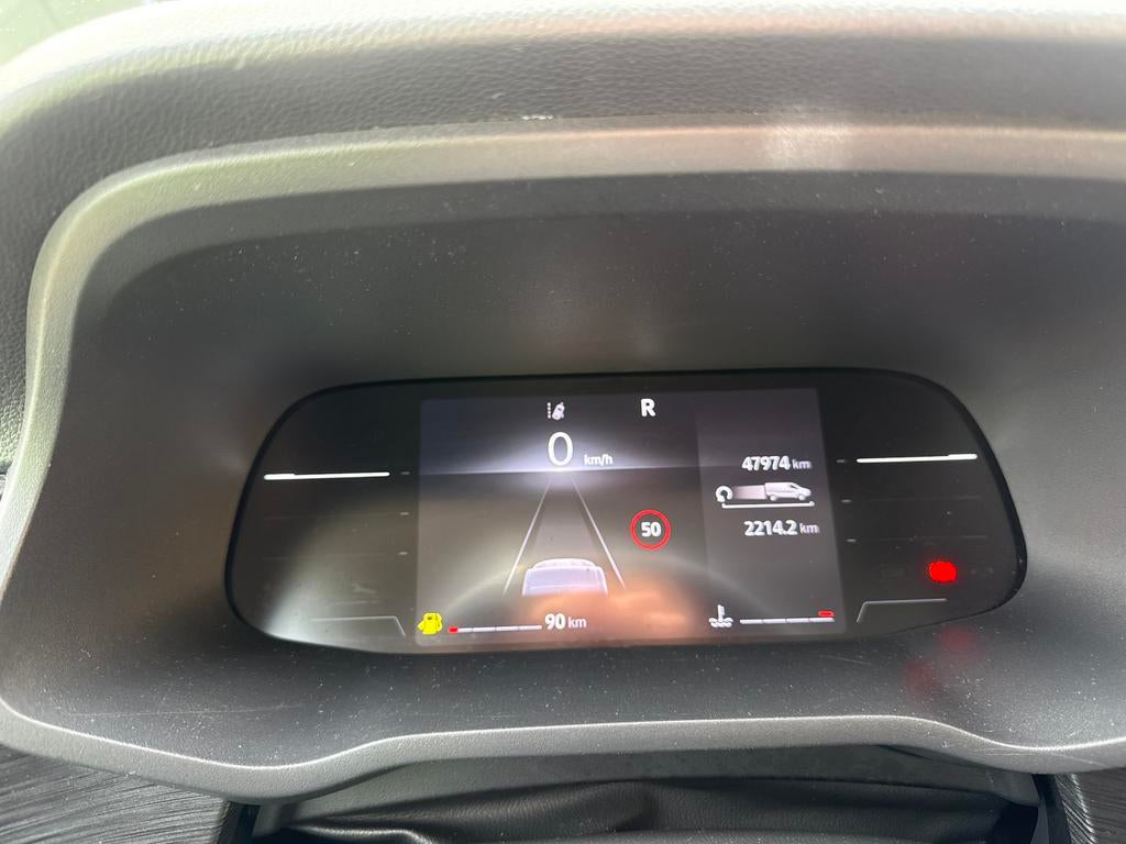 Renault Trafic  2.0 dCi 170pk L2h1 12- 2024 Grijs Automaat, Auto's, Bestelauto's, Stof, Navigatiesysteem, 4 cilinders, Renault