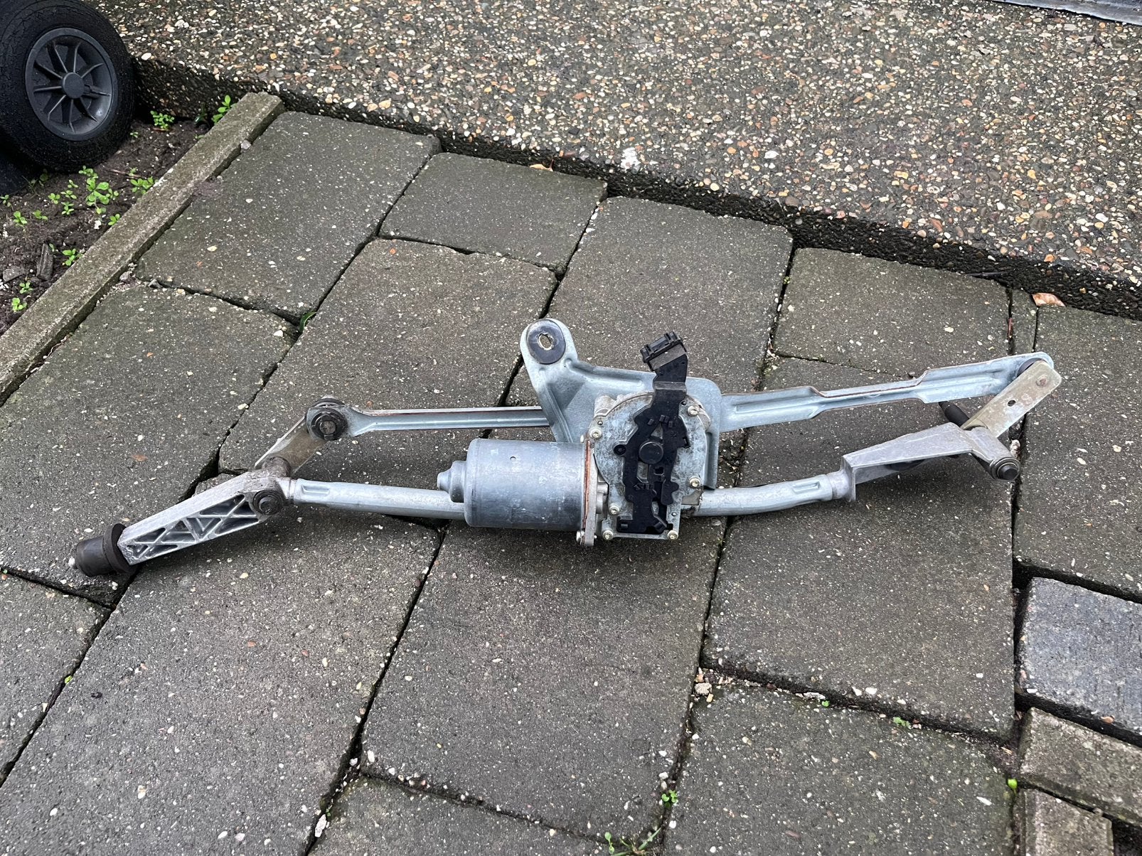 Ruitenwissermechaniek / motor volvo xc70, Auto-onderdelen, Ophalen of Verzenden, Gebruikt, Volvo