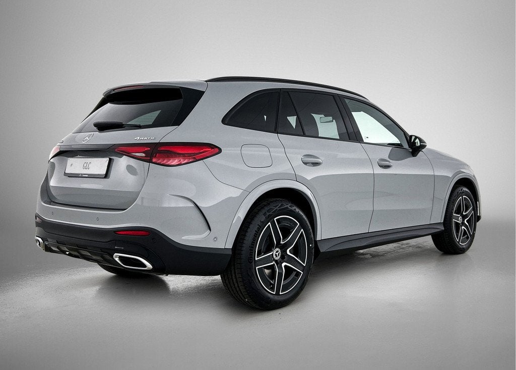 Mercedes-Benz GLC 300e 4MATIC Business Solution AMG | Advanc, Auto's, Mercedes-Benz, Automaat, Zwart, 2255 kg, Plug-in hybride