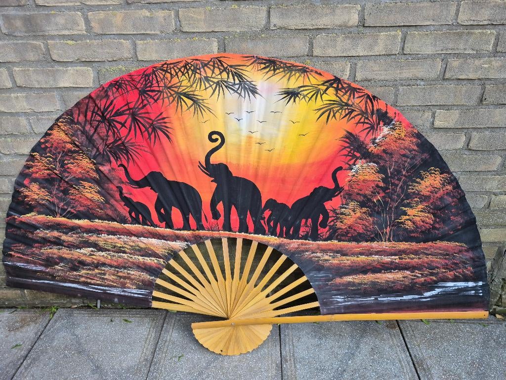 supergrote, decoratieve waaier met olifanten, Ophalen, Gebruikt, 152 cm, Overige typen