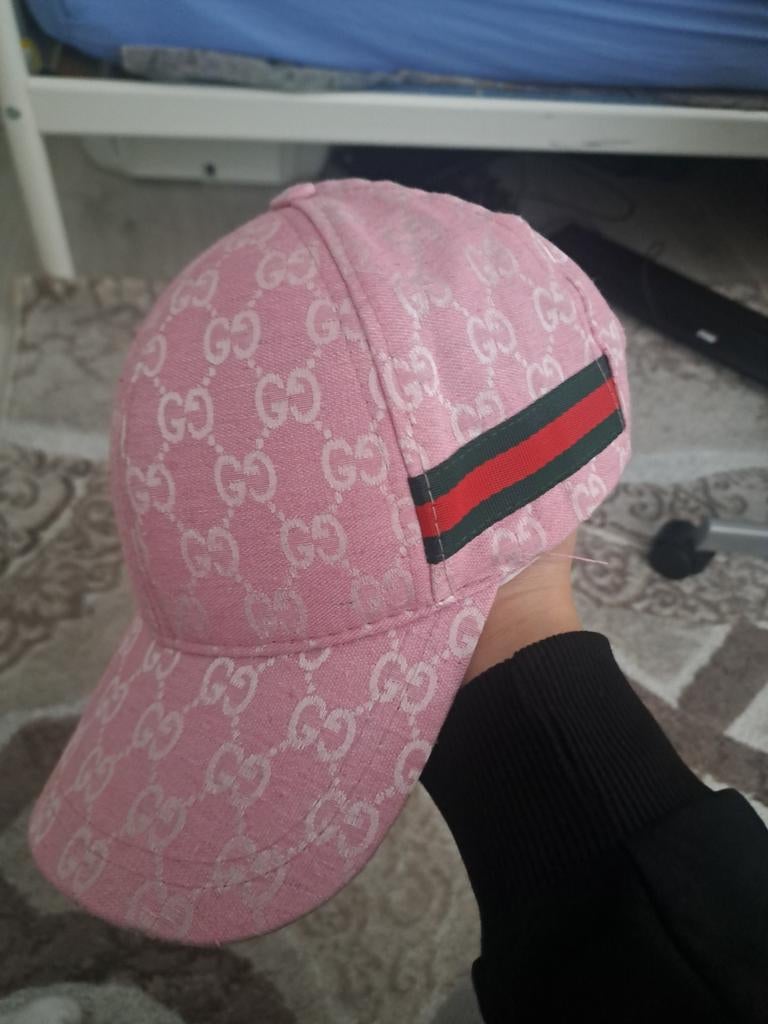 Gucci pet roze, Kleding | Dames, Hoeden en Petten, Ophalen, One size fits all, Gedragen, Pet