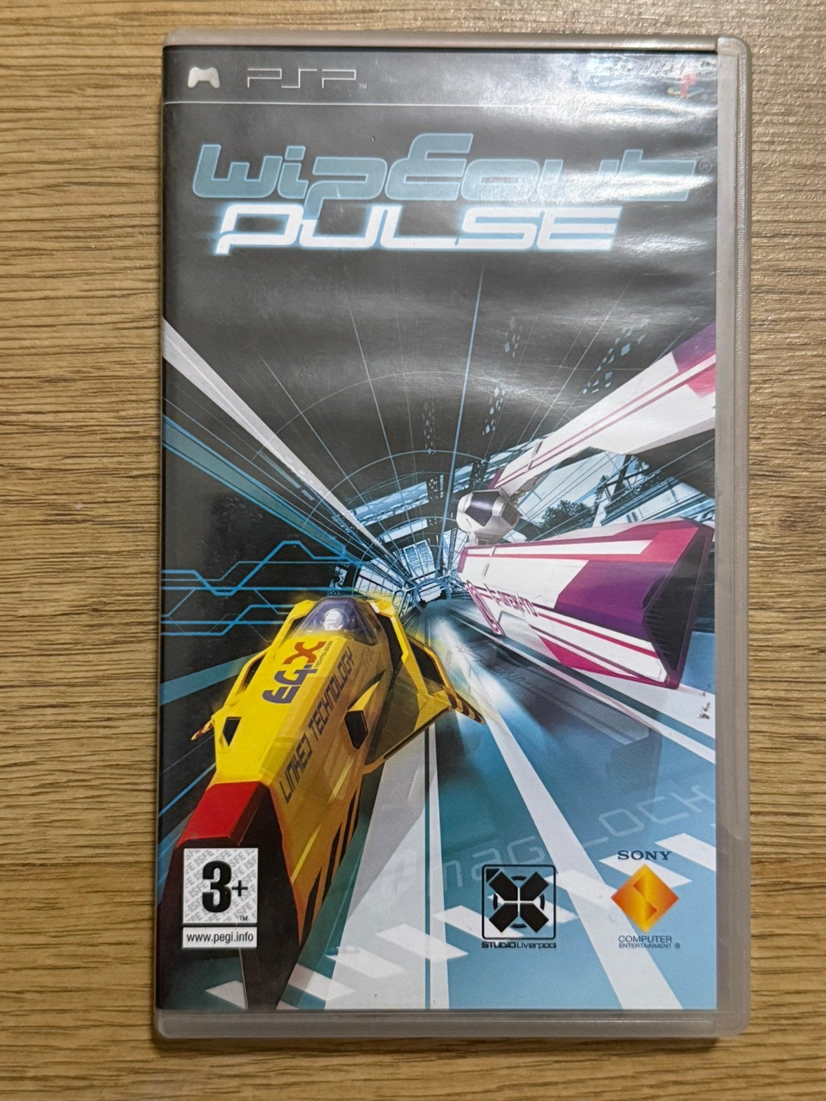 PSP : WipEout Pulse, Spelcomputers en Games, 1 speler, Racen en Vliegen, Ophalen of Verzenden, Zo goed als nieuw