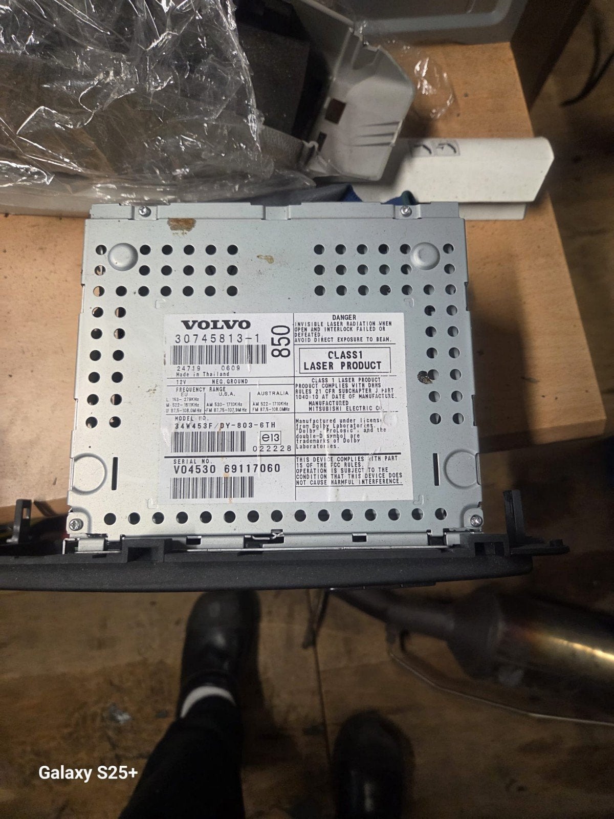 Te koop hu850 volvo radio, Ophalen, Gebruikt
