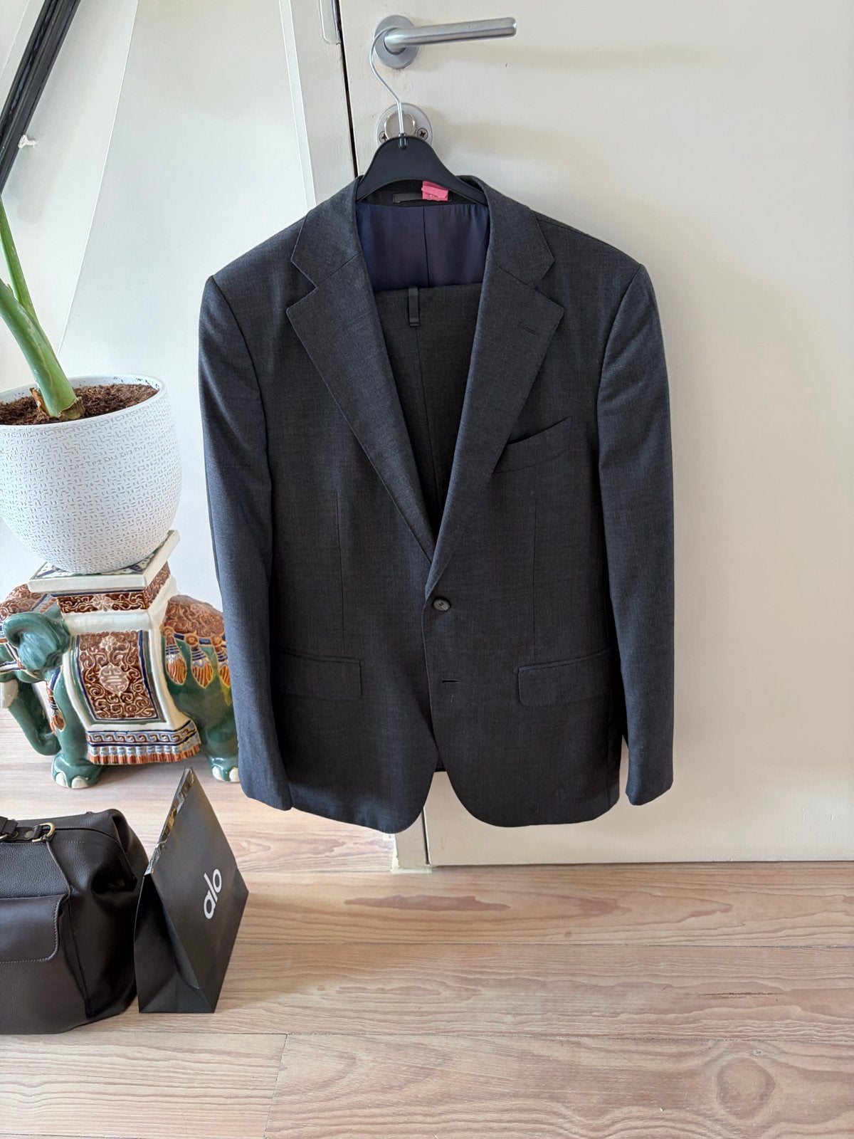 Suitsupply Lazio Antraciet Pak - Maat 50, Ophalen of Verzenden, Zo goed als nieuw, Maat 52/54 (L), Grijs
