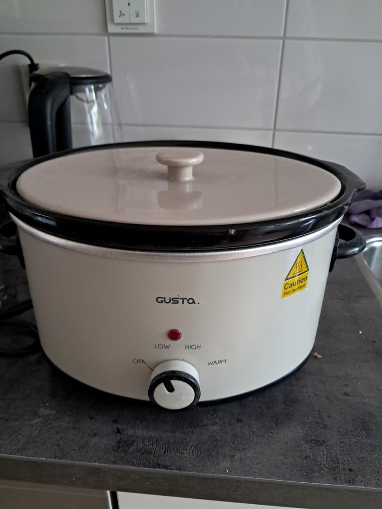 Gusta Slowcooker - Ideaal voor heerlijke stoofgerechten, Ophalen of Verzenden, Gebruikt
