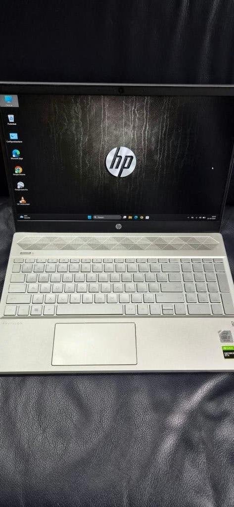 HP Pavilion 15 i7 10e Gen, 12GB RAM, 256GB SSD, GTX 1050, 256 GB, Met videokaart, 2 tot 3 Ghz, Intel Core i7 1065G7