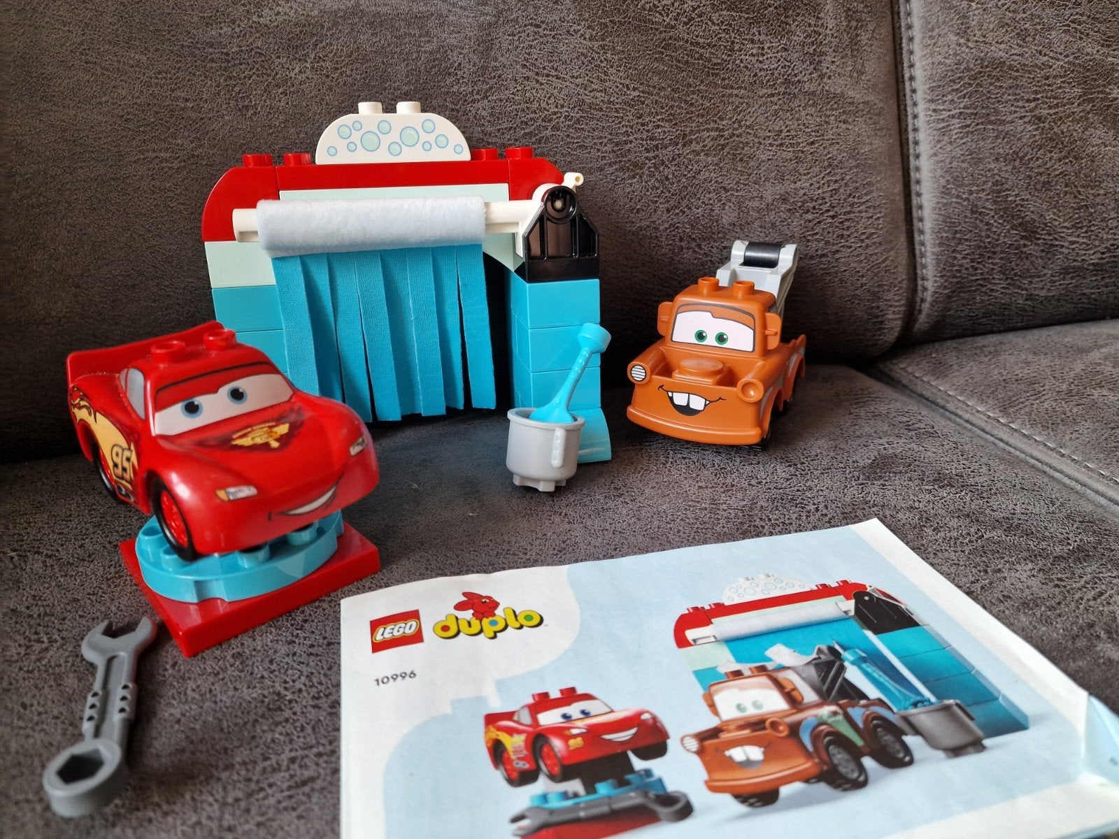 LEGO Duplo Cars Bliksem McQueen & Takel Wasstraat, Ophalen of Verzenden, Zo goed als nieuw, Overige merken