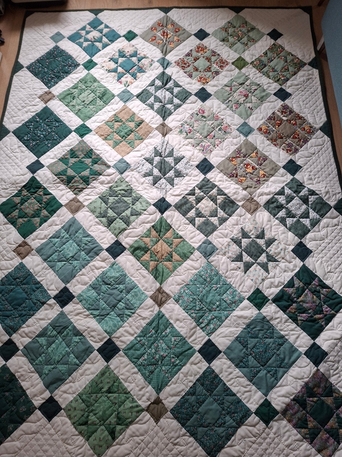 Prachtige Handgemaakte Quilt Deken - Groen en Crème, 100 tot 150 cm, Nieuw, Ophalen of Verzenden, 150 tot 200 cm