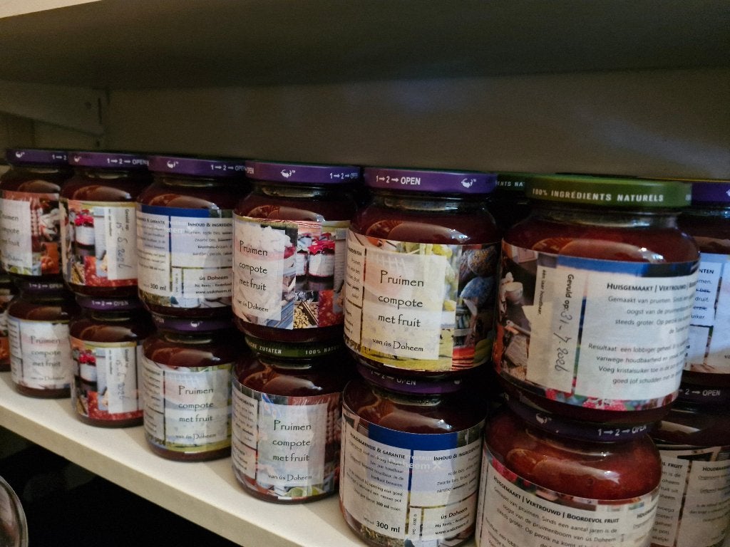 Pruimencompote met rood fruit, Ophalen
