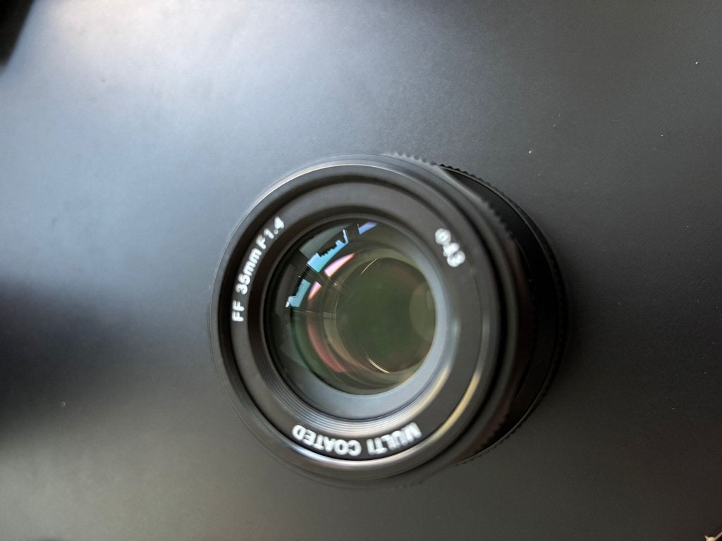 PERGEAR 35mm F1.4 lens in nieuwstaat, Ophalen, Nieuw, Standaardlens, Zoom