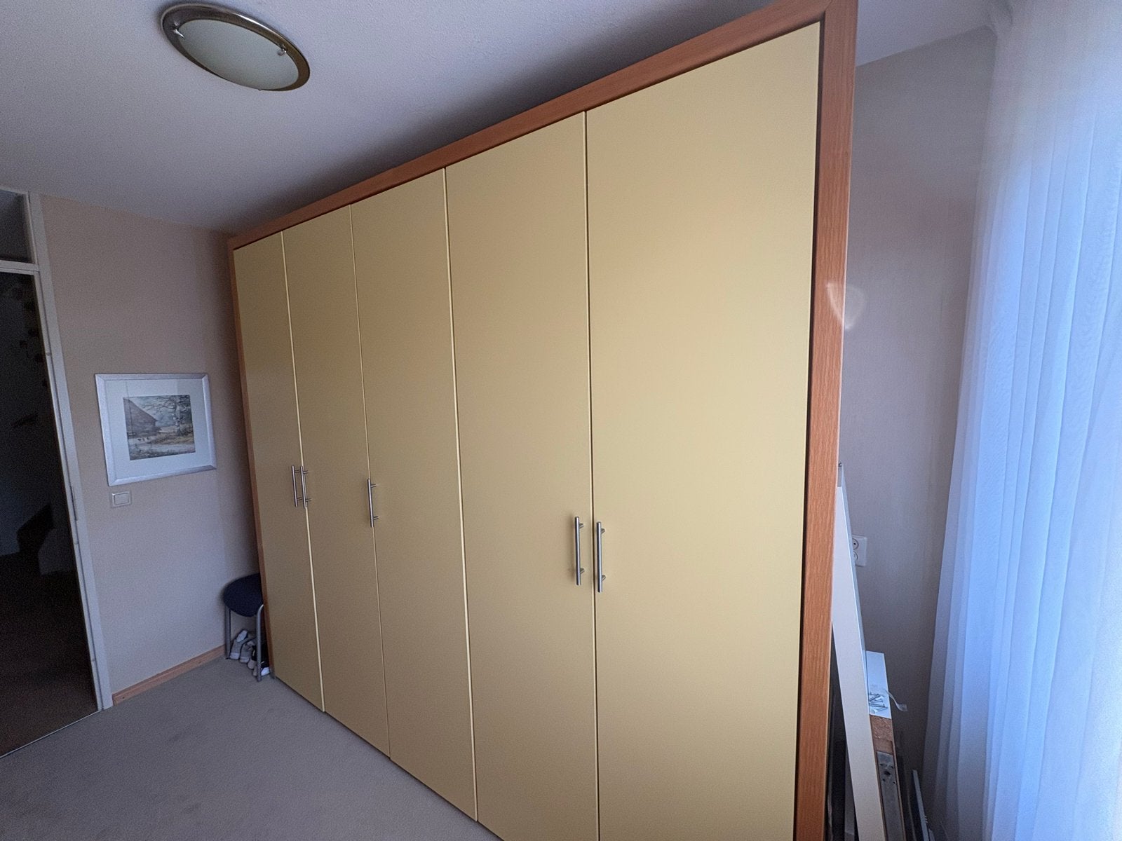 Ruime garderobekast met hang- en legruimte, Huis en Inrichting, Ophalen, Met deur(en), Gebruikt, 200 cm of meer