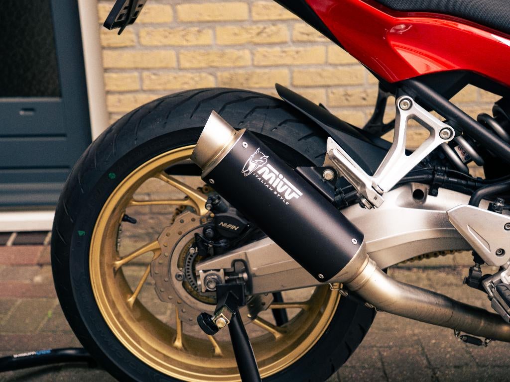 Honda CB650F (A2 35kw) ABS HRC tricolor, MIVV uitlaat, Occasion, 4 cilinders, 649 cc, Particulier