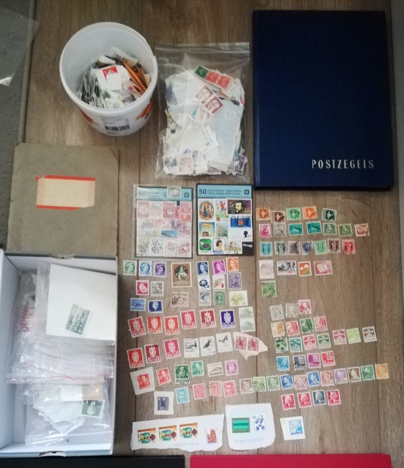 verzameling postzegels buitenland., Postzegels en Munten, Postzegels | Volle albums en Verzamelingen, Ophalen of Verzenden, Buitenland