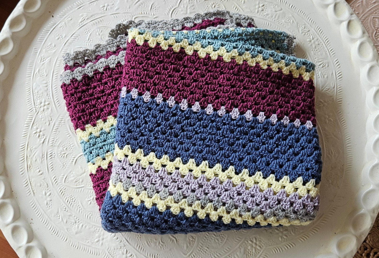 Handgemaakt gehaakt kleed sprei voor bv ledikant of box, Ophalen of Verzenden, Nieuw, Blauw