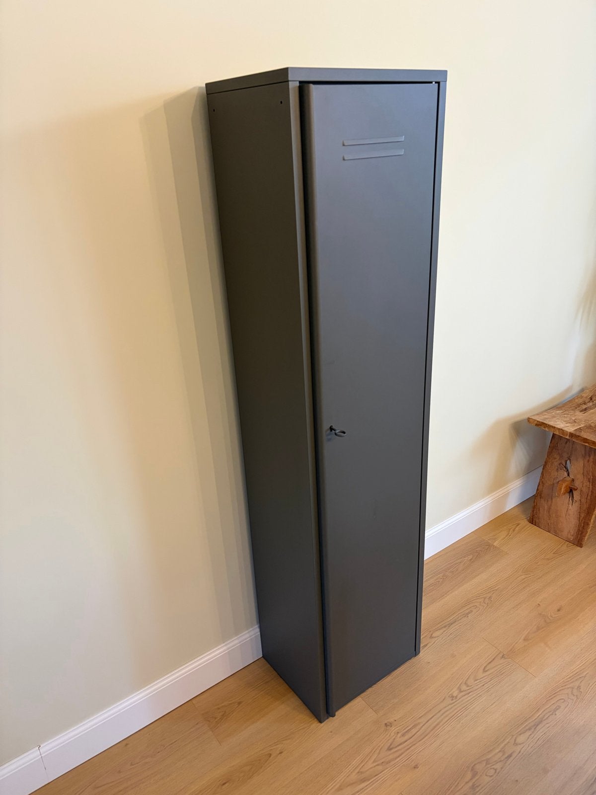Grijze locker - 160x39,5x30cm - met legplanken, Ophalen, Gebruikt