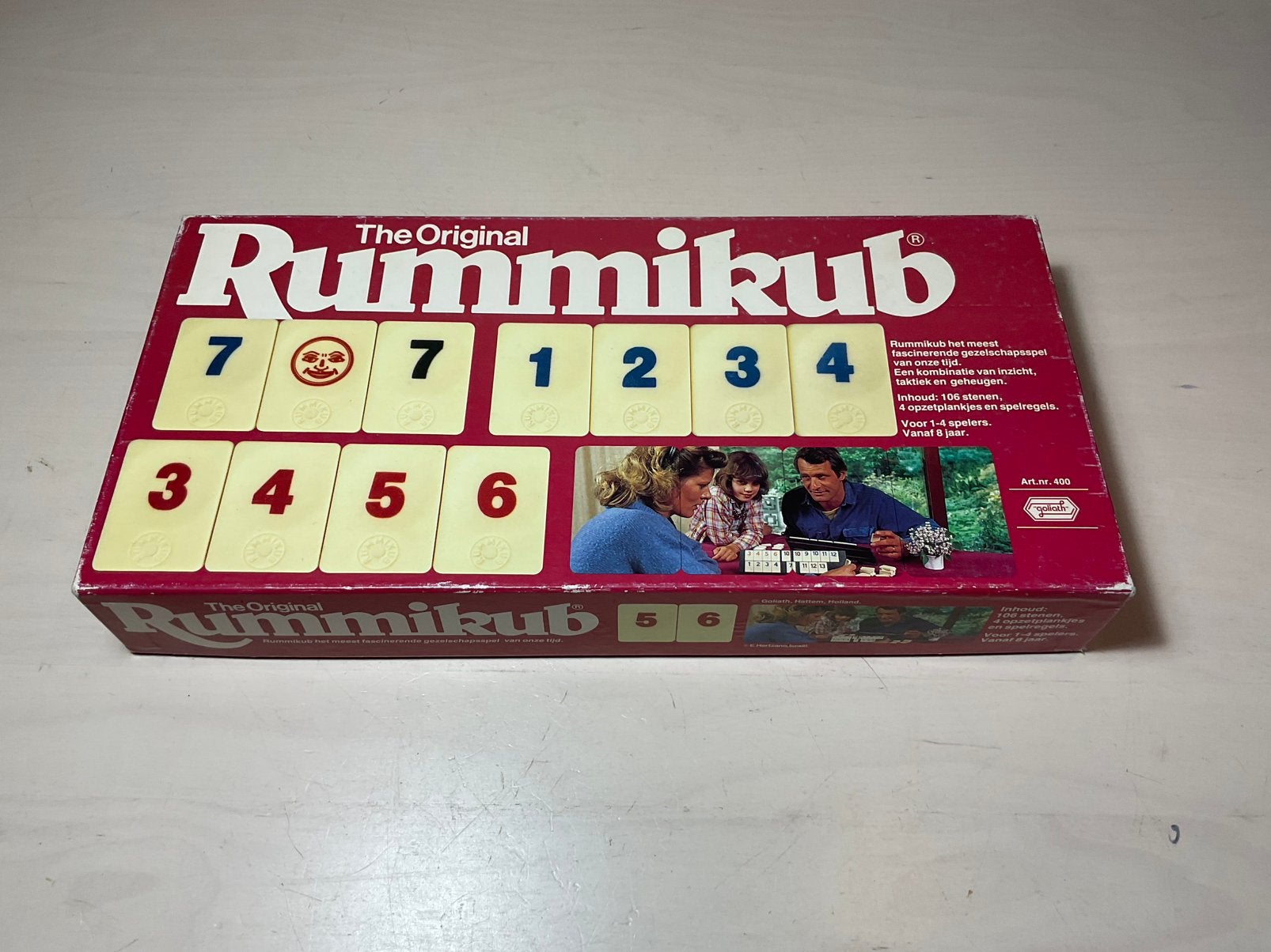 Groot Rummikub compleet en netjes, Een of twee spelers, Ophalen of Verzenden, Gebruikt