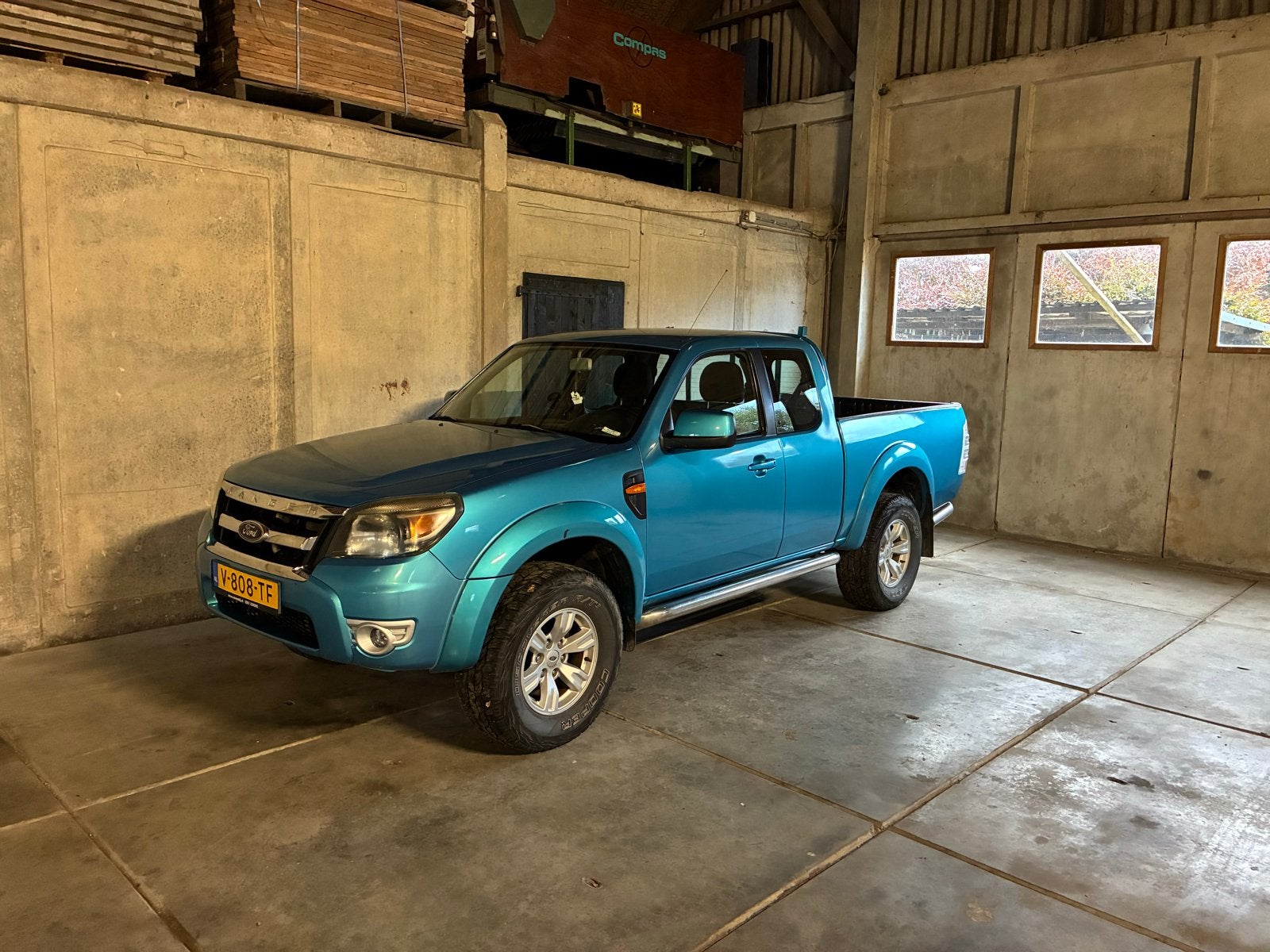 Ford Ranger 2.5l 140pk 2011 SUPER NETJES! Youngtimer, 2500 cc, 1987 kg, 4 stoelen, 11 km/l