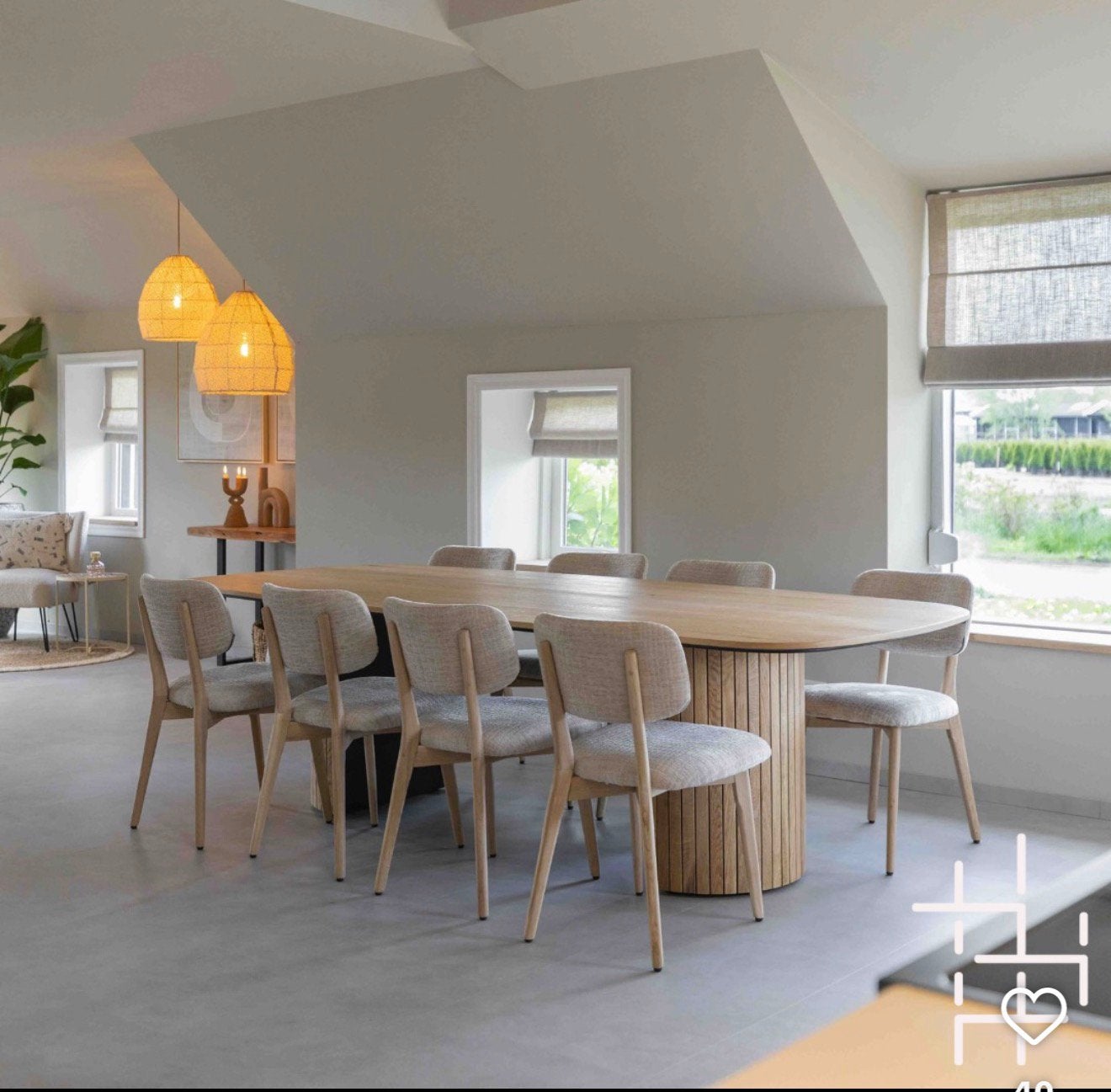 Henders & Hazel Pavie eettafel met 8 Benjamin stoelen, Huis en Inrichting, Tafels | Eettafels, Ophalen, 100 tot 150 cm, 200 cm of meer