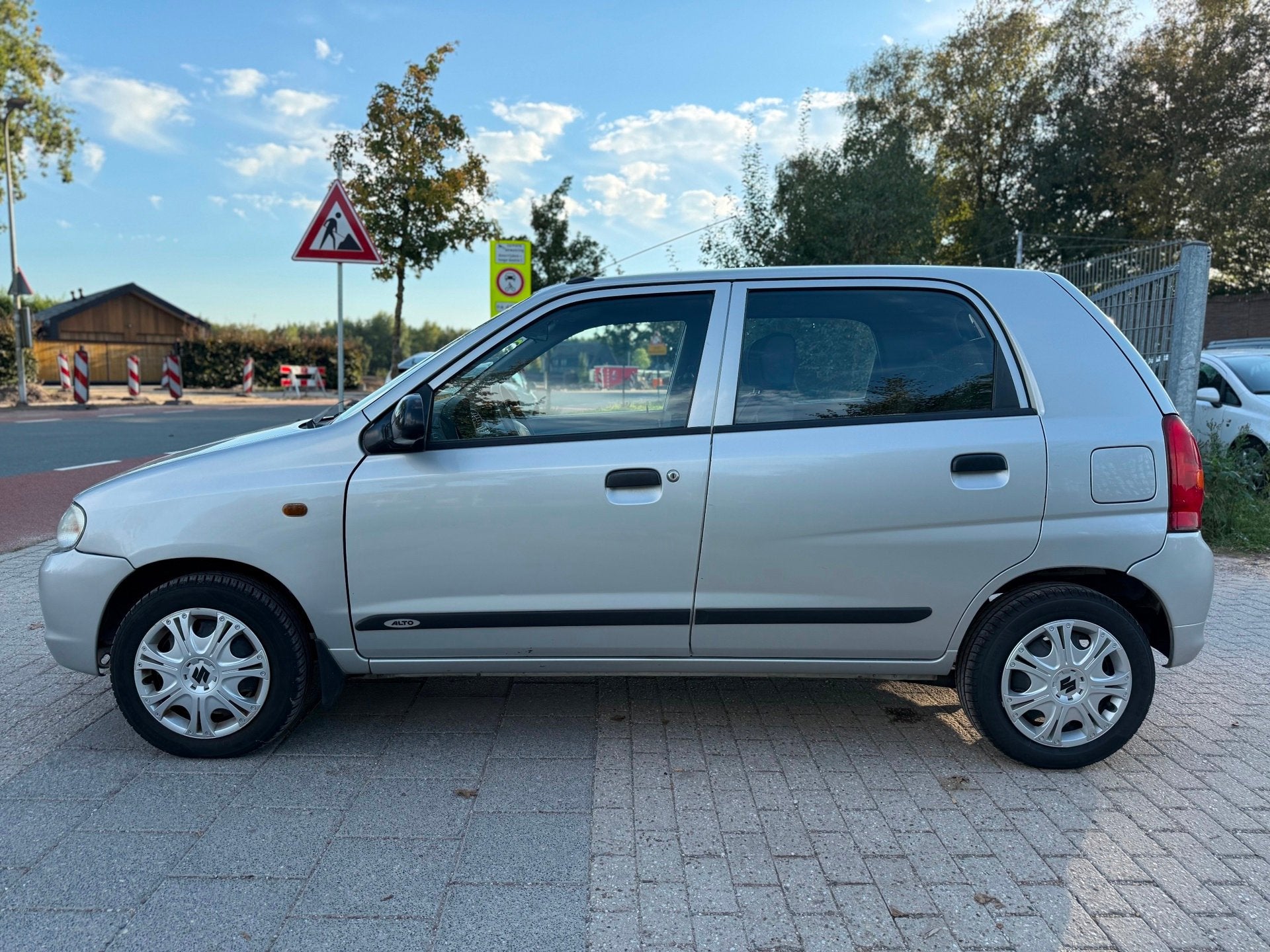Suzuki Alto 1.1 GLX AUTOMAAT ELEK.RAMEN TREKHAAK, Auto's, Dealer onderhouden, 4 cilinders, Origineel Nederlands, Bedrijf