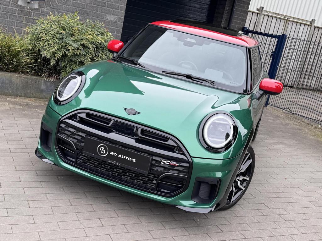 Mini Mini 2.0 Cooper S John Cooper Works Pano Camera Hud, 1998 cc, Gebruikt, Zwart, 4 cilinders