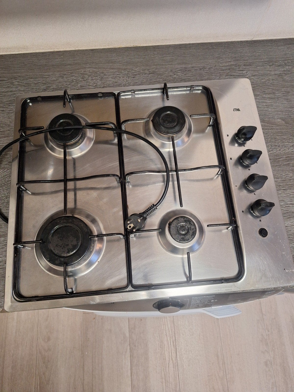 Gas kookplaat Etna, Witgoed en Apparatuur, Kookplaten, Ophalen of Verzenden, Vrijstaand, Gas, 4 kookzones