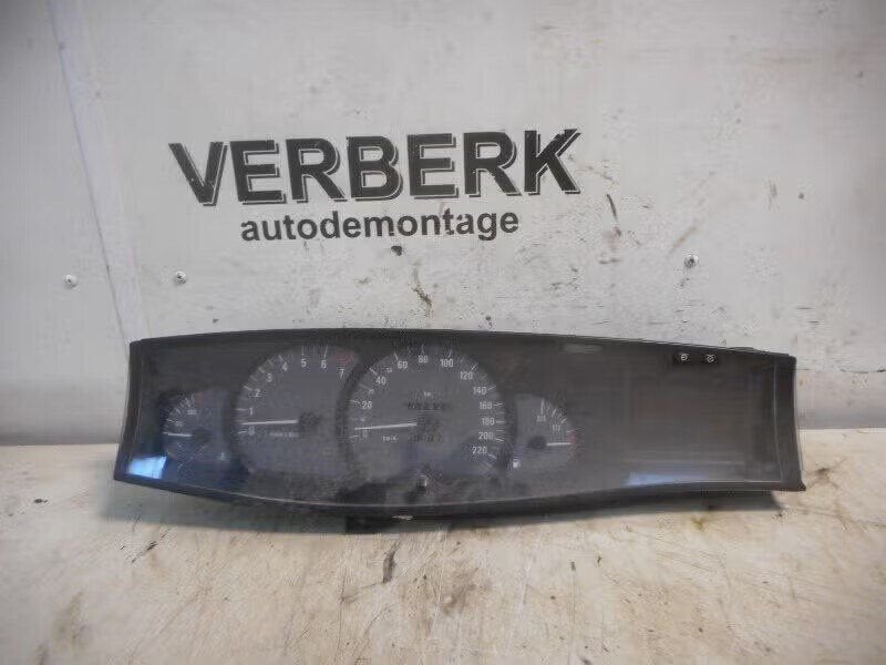 COCKPIT Opel Omega B (25 / 26 / 27) (09228408AA), Bahnhofsplatz 65423 Rüsselsheim am Main, DE, Gebruikt, Opel, Opel Automobile GmbH