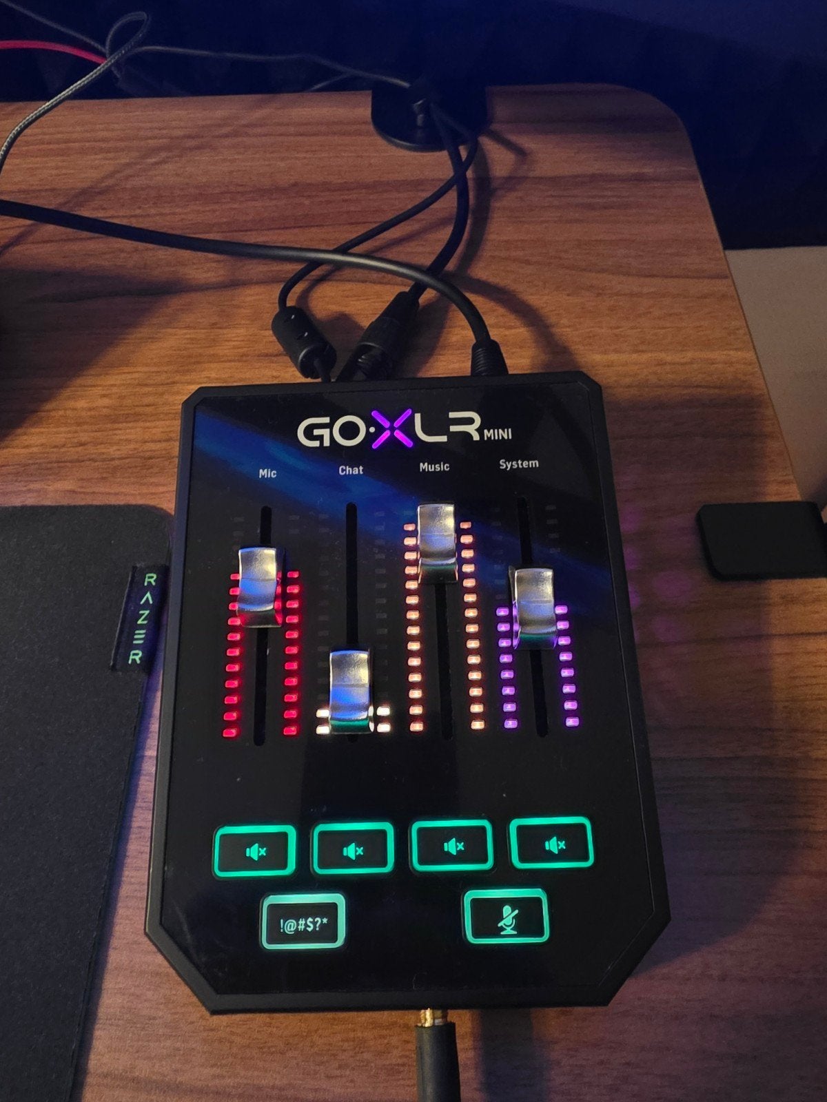TC Helicon GoXLR Mini - Mixer, Ophalen of Verzenden, Zo goed als nieuw, Minder dan 5 kanalen, Microfooningang