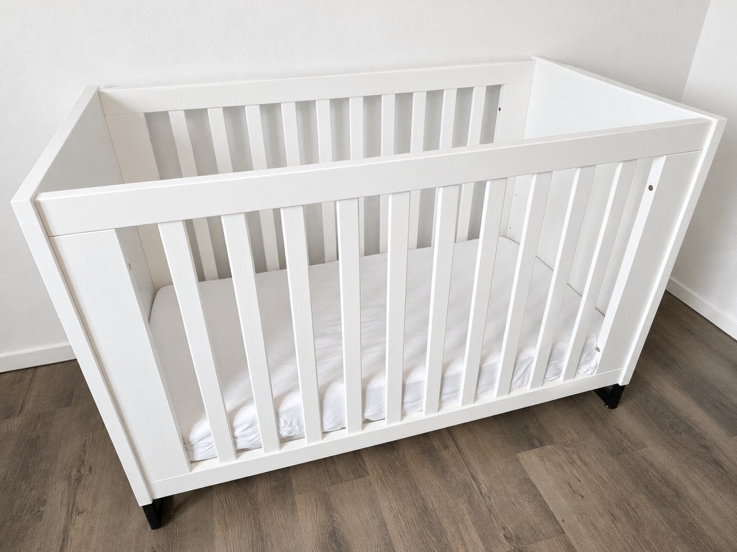 Babybedje Torino met Himlavlav matrasje, Ophalen, Zo goed als nieuw, Jongetje of Meisje