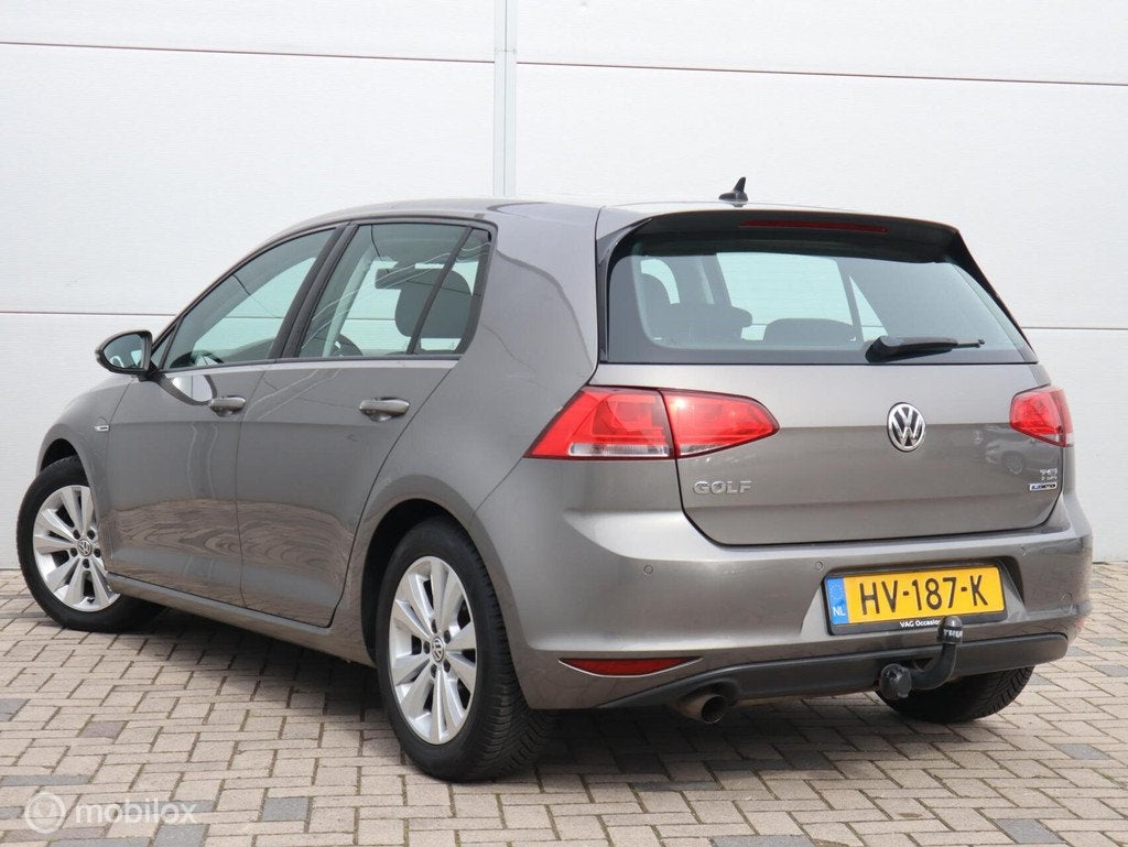Volkswagen Golf 1.0 TSI Comfortline PDC Cruise Trekhaak, Voorwielaandrijving, Stof, Gebruikt, Origineel Nederlands