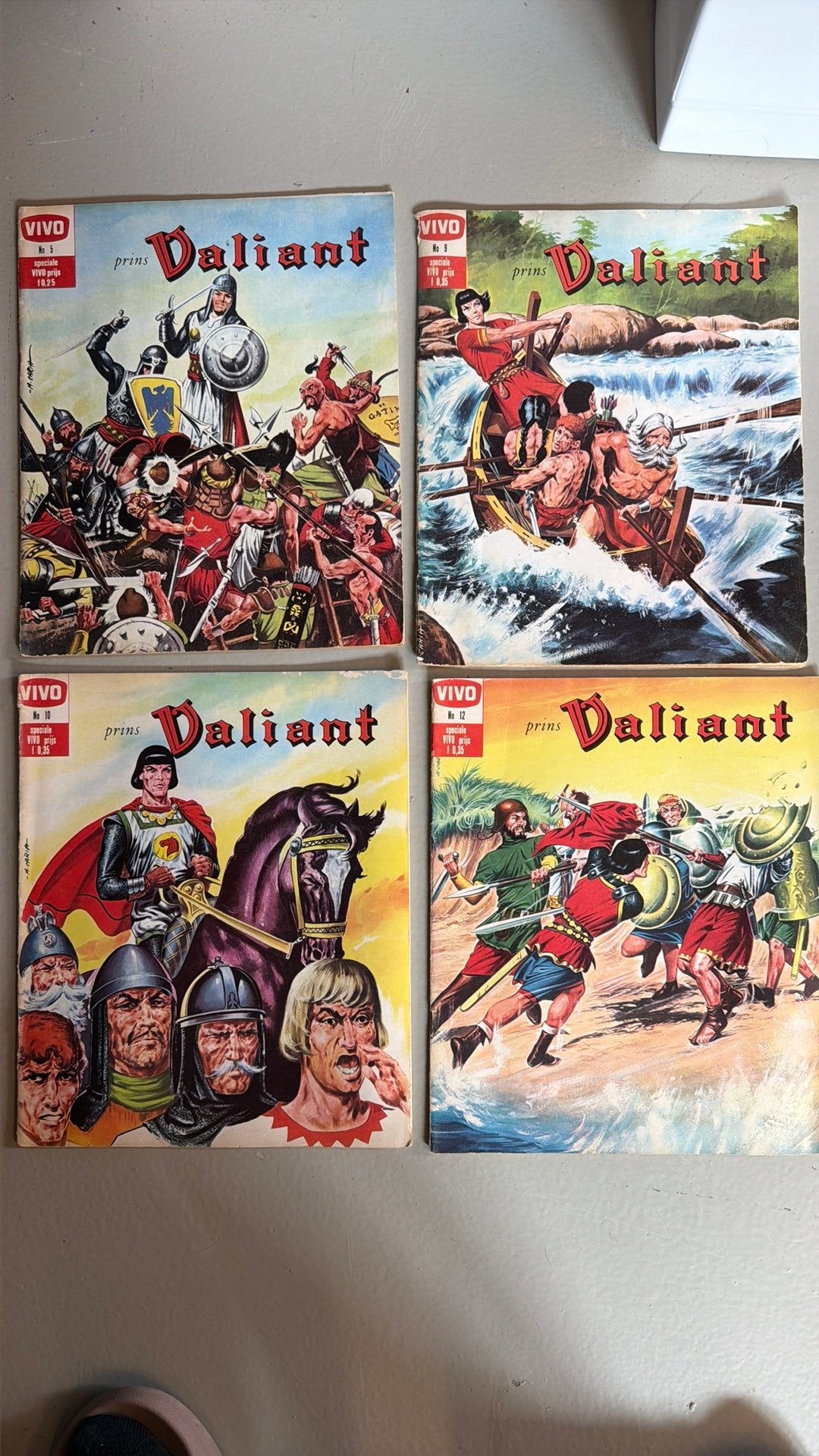 Prins Vailant strips Vivo verschillende uitgaves, Boeken, Meerdere stripboeken, Ophalen of Verzenden, Gelezen