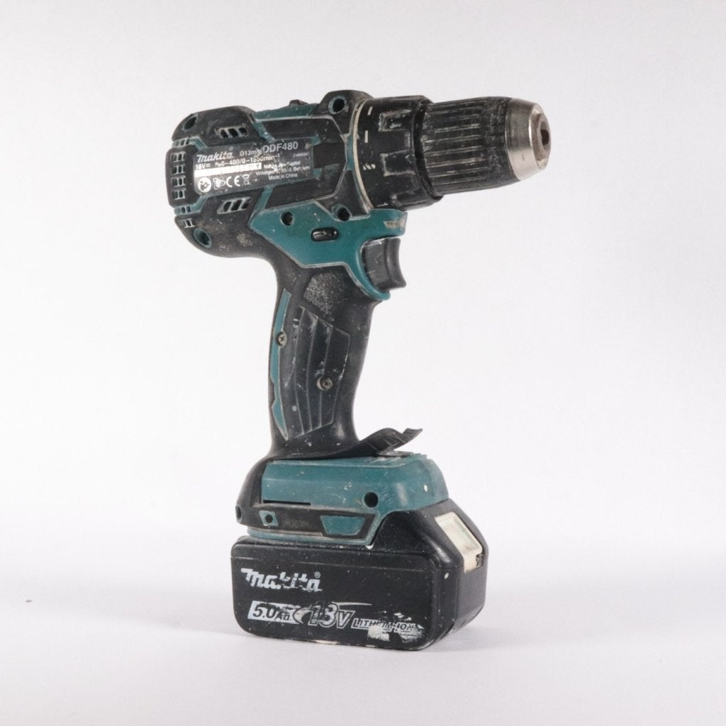 Makita Accutol Met Accu 18v 5.0 AH - Gebruikt, Makita, Gebruikt, Support@makita.com, Makita Corporation, 3-11-8, Sumiyoshi-cho, 
Anjo, Aichi 446-8502
Japan
