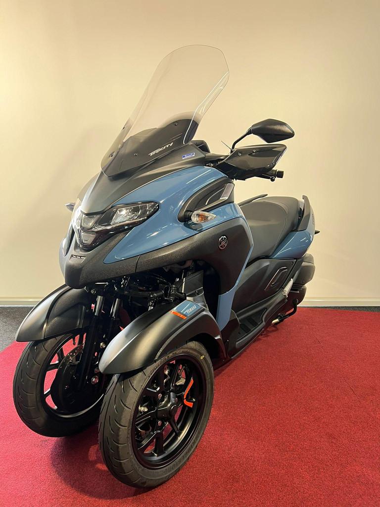 Yamaha Tricity 300 ABS, Scooter, Info@yamaha-motor.eu, 292 cc, Bedrijf