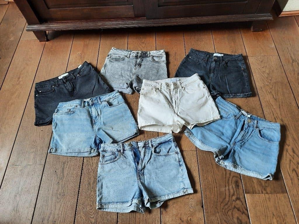 Dames korte broeken, 7stuks xs the sting, Ophalen of Verzenden, Zo goed als nieuw, W27 (confectie 34) of kleiner, Overige kleuren