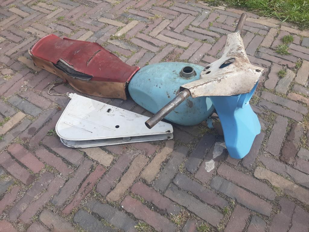 Tomos SuperSport Onderdelen, Fietsen en Brommers, Brommeronderdelen | Oldtimers, Ophalen of Verzenden, Overige typen, Overige merken